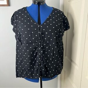 LOFT PLUS      Women   Blouse   Size 20    D